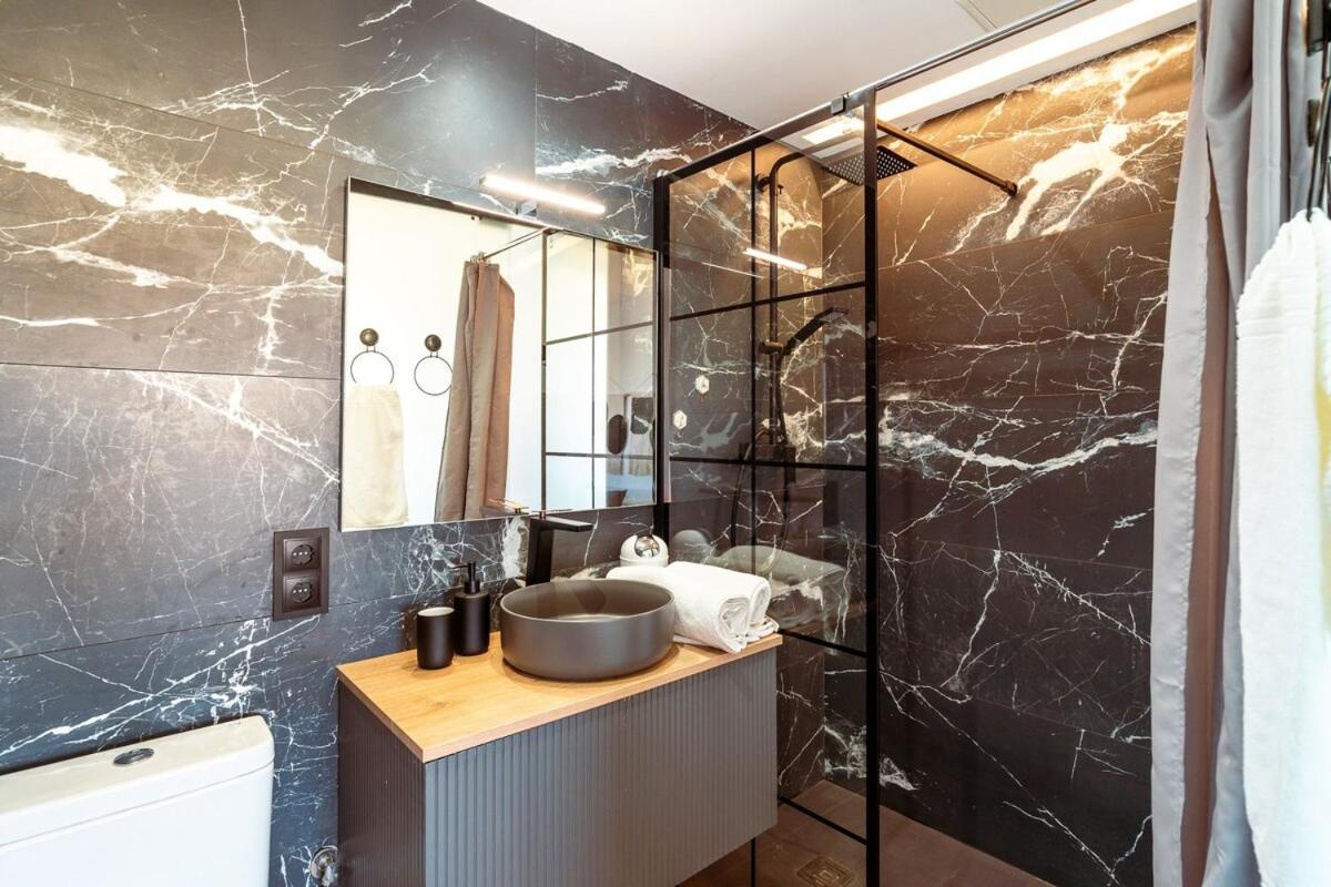 Penthouse By Unik Tarragona Luaran gambar